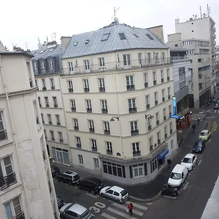Frot A Apartment
